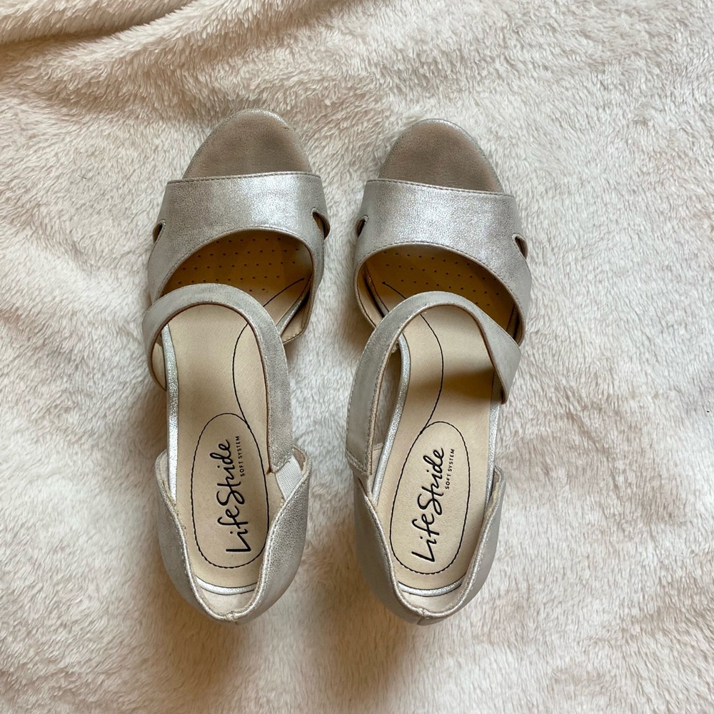 Life Stride Silver Heels with Cushioned Footbed